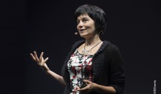 Primavera De Filippi: La blockchain échapperait-elle au contrôle des États ?
Primavera De Filippi