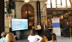 L'intelligence collective, le moteur des innovations démocratiques
Démocratie, une mise à jour est disponible !