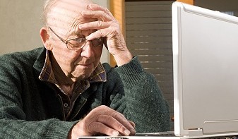 L'exclusion numérique des personnes âgées